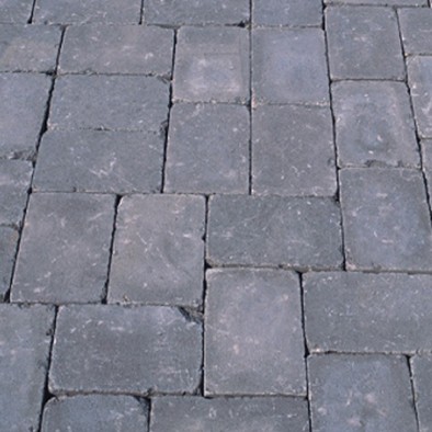 Bruk-Bet Sp. z o.o. - Paving slabs  of 8 cm Urbanite - Graphite antic