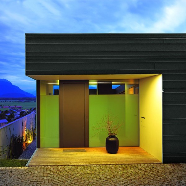 RHEINZINK U.K. - RHEINZINK U.K. - Private residence in Klaus, Austria, standing seam technology, sheet RHEINZINK preweatheredpro graphite