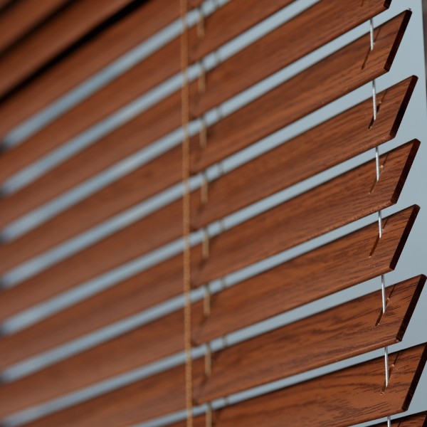 Vertex S.A. - Aluminium blinds - Wood 25mm